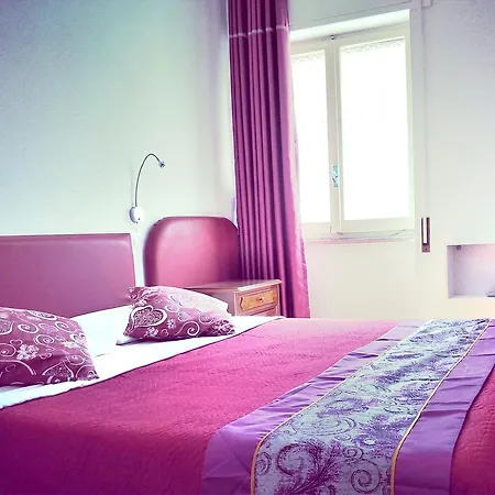Ciclamino Siracusa 3*